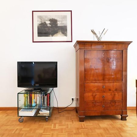 Primopiano - Valparaiso Apartment Милано Екстериор снимка