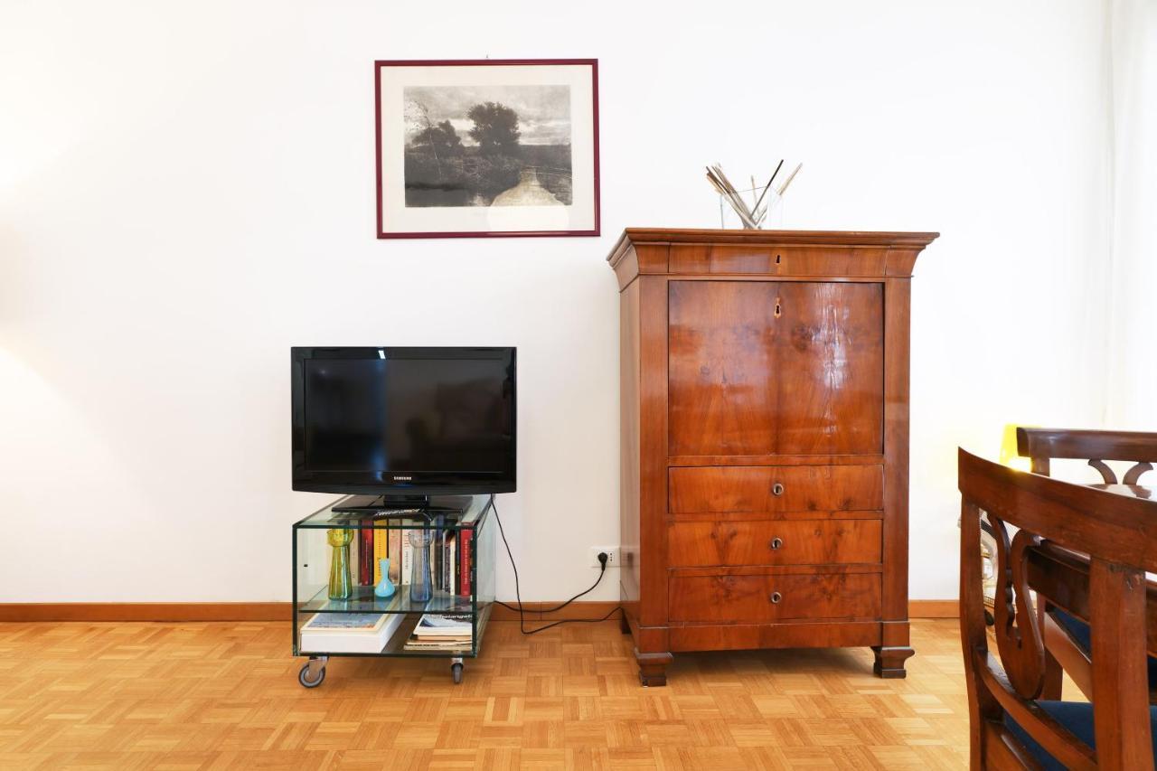 Primopiano - Valparaiso Apartment Милано Екстериор снимка