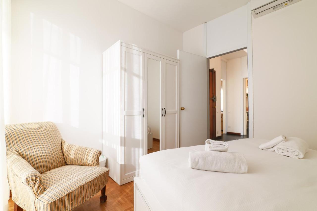 Primopiano - Valparaiso Apartment Милано Екстериор снимка